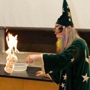 Meet your Posher, Tina